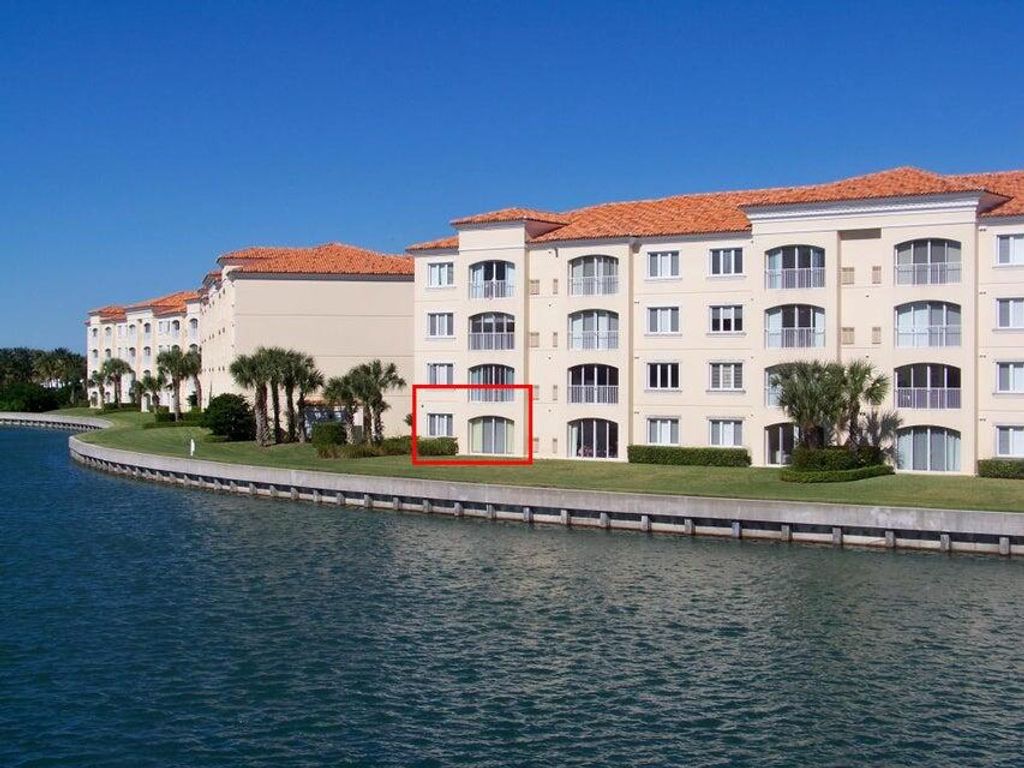 Photo of 7 Harbour Isle Drive E #106, Fort Pierce, FL 34949 (MLS # R10975372)