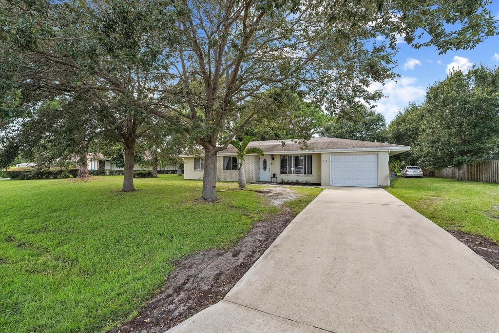Photo of 365 S Naranja Avenue, Port St Lucie, FL 34983 (MLS # R10921286)