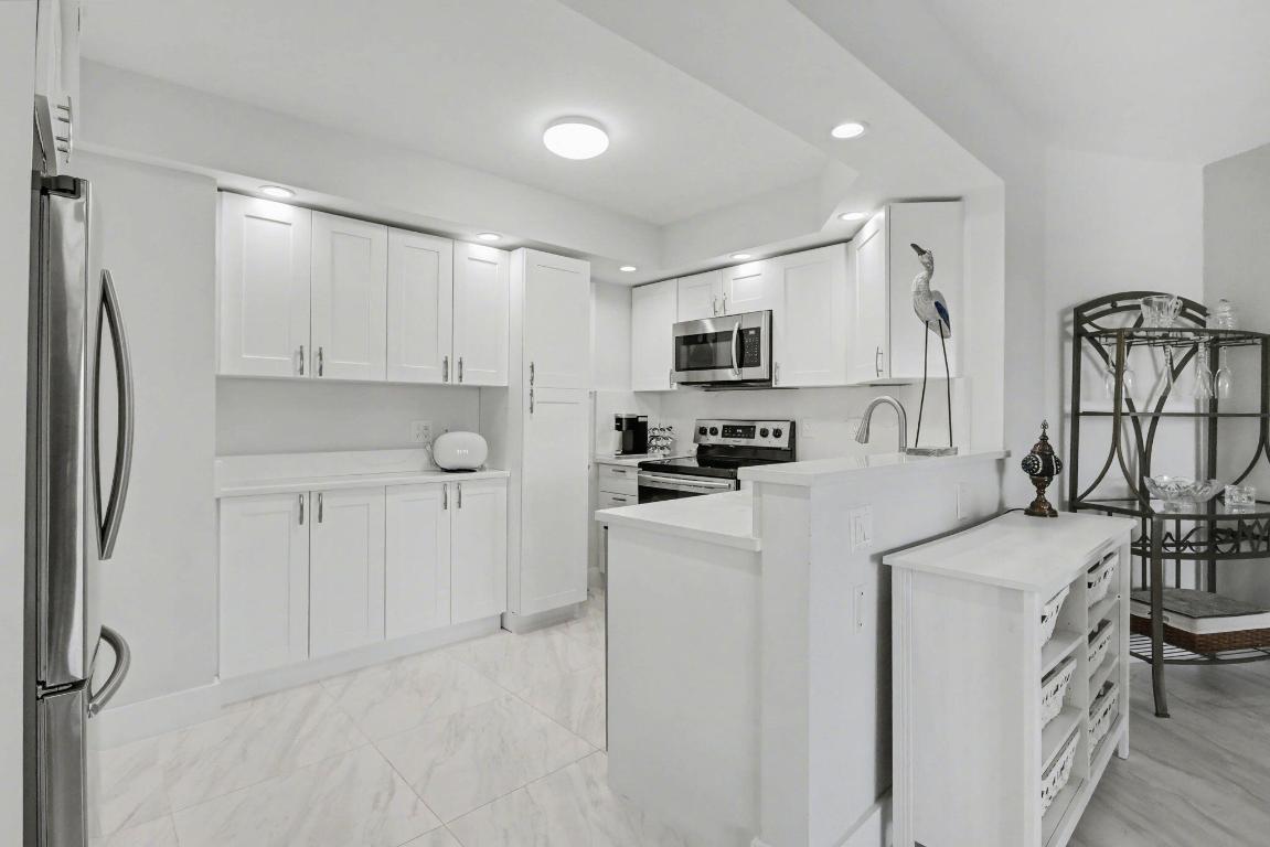 Royal Ambassador - Residential