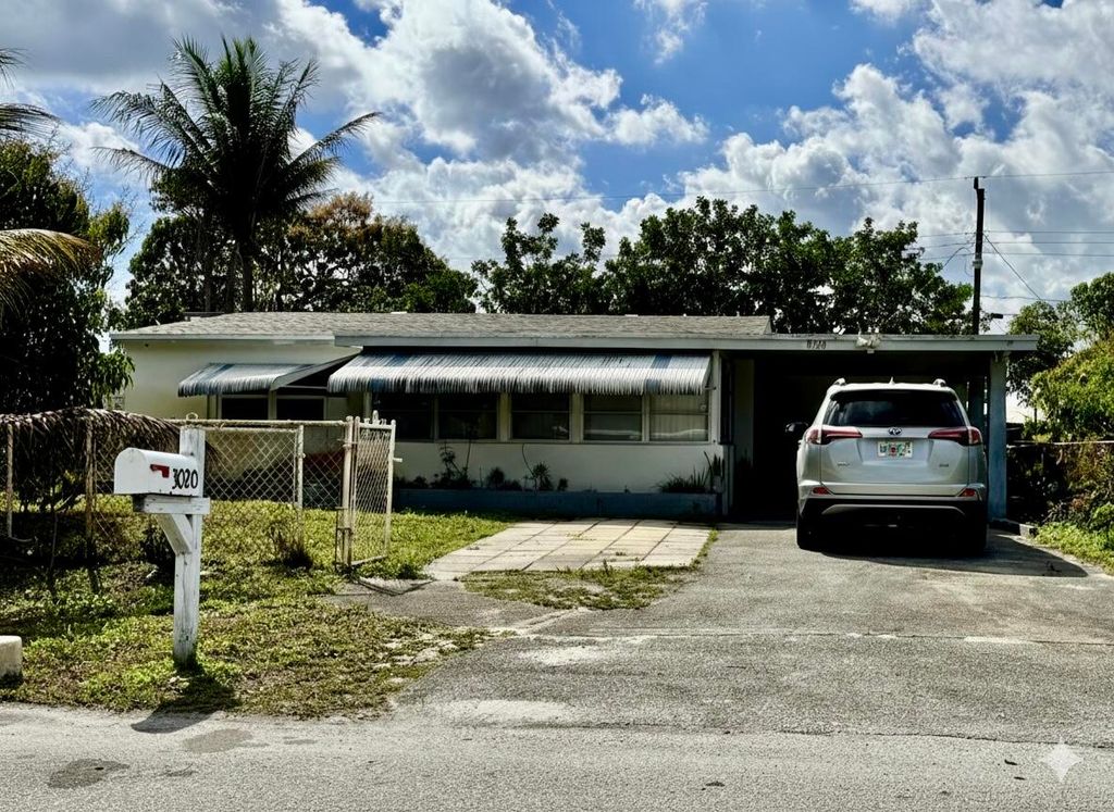 Photo of 3020 NW 17th Street, Fort Lauderdale, FL 33311 (MLS # R11165189)