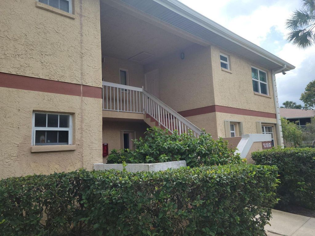 Photo of 1536 SE Royal Green Circle #101, Port Saint Lucie, FL 34952 (MLS # B26014159)