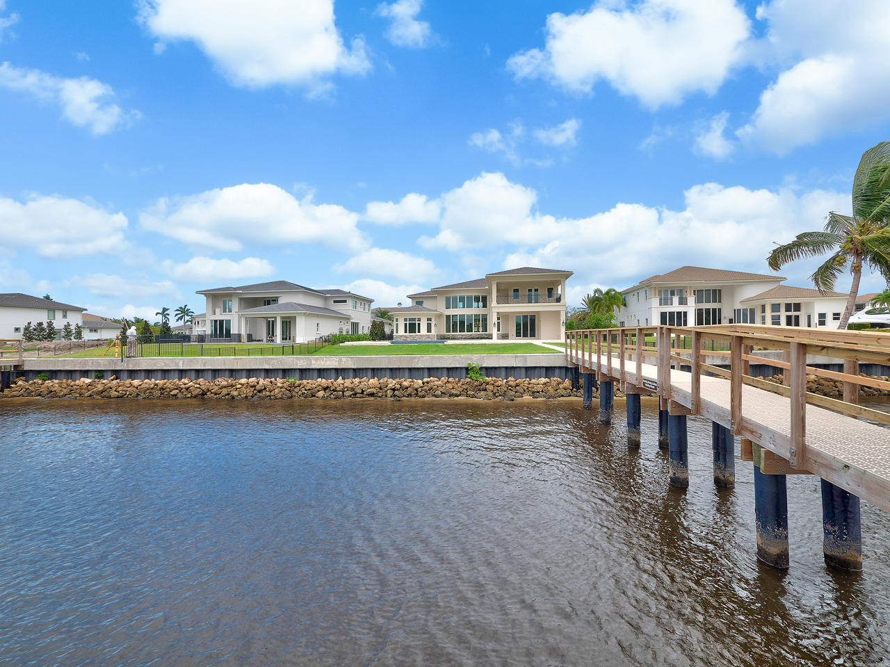 Frenchman's Harbor - Residential