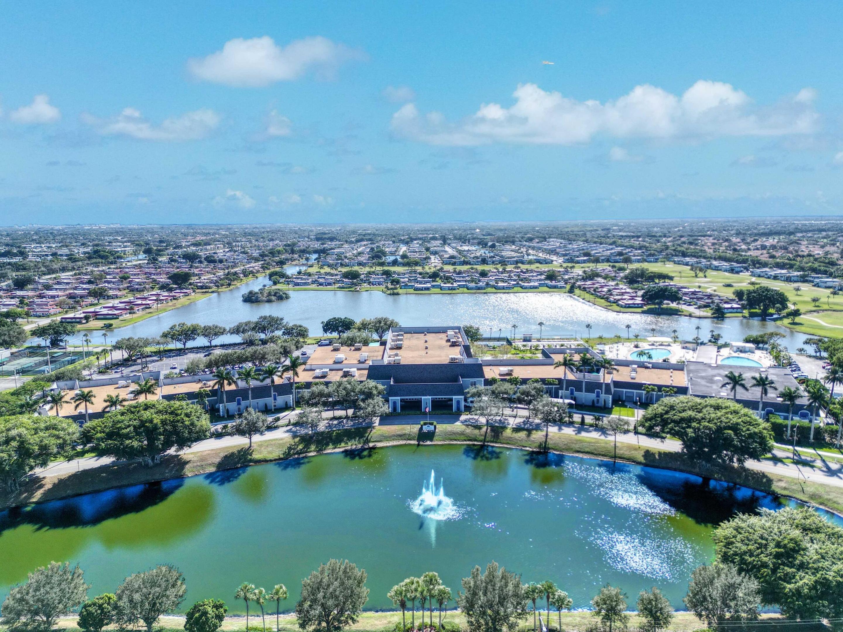 KINGS POINT TUSCANY CONDOS - Residential