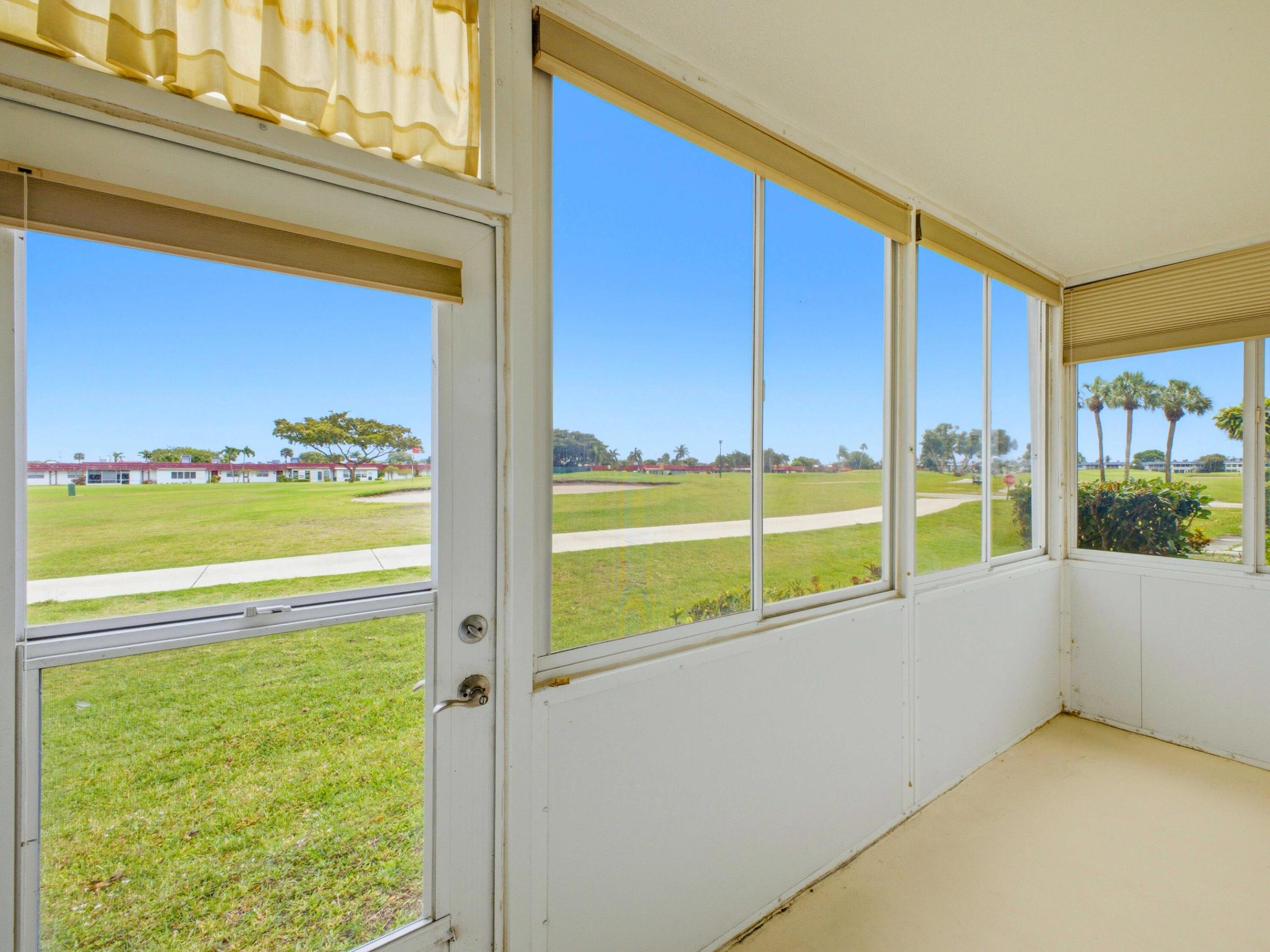 KINGS POINT TUSCANY CONDOS - Residential