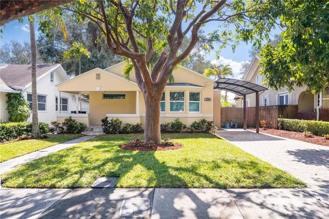 RIO VISTA C J HECTORS RES - Residential