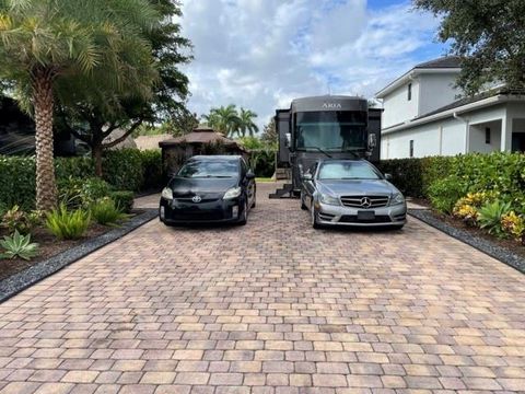 483 S Cortez Drive Circle Margate FL 33068