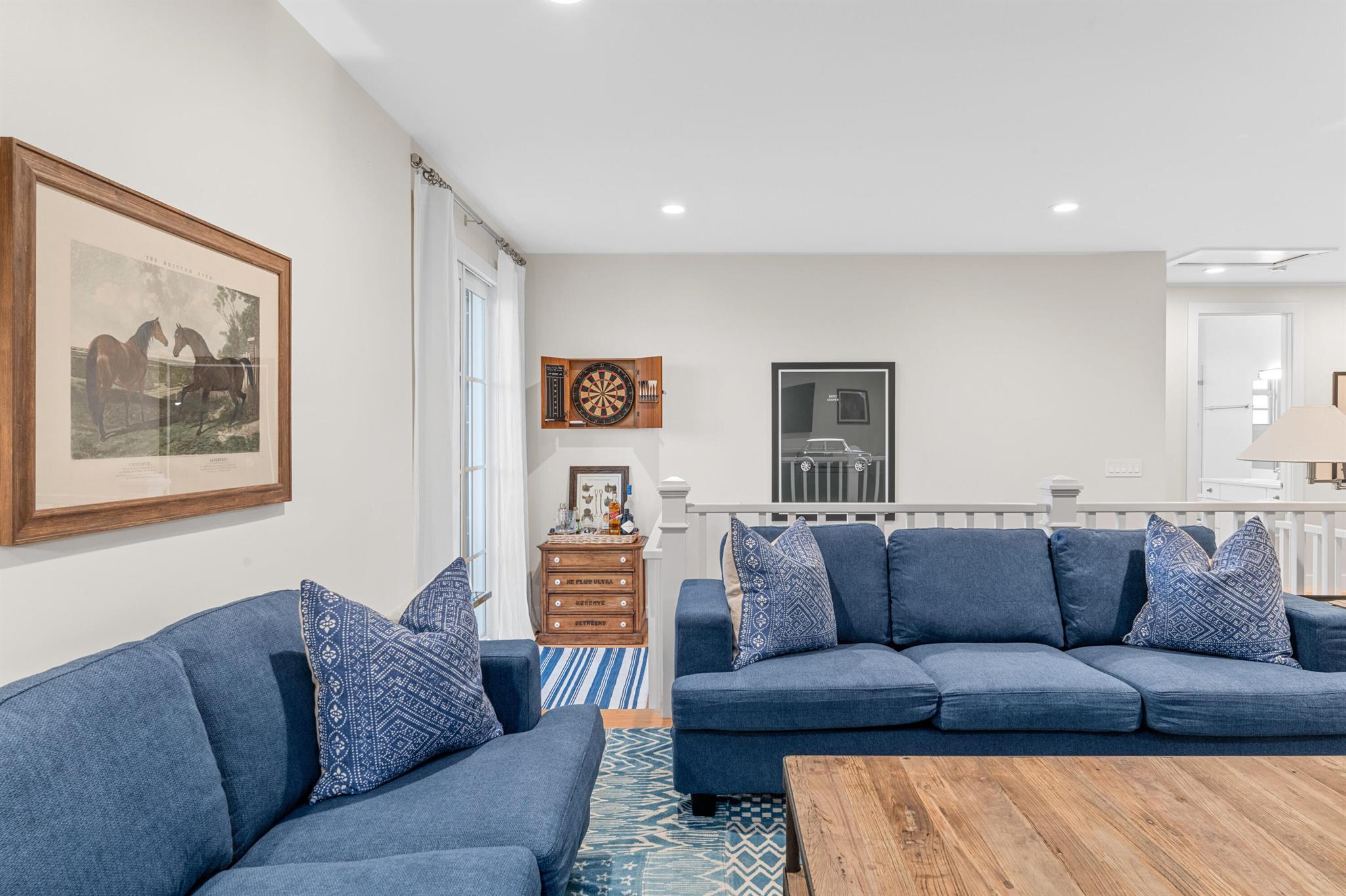 SADDLE CLUB OF WELLINGTON - Residential