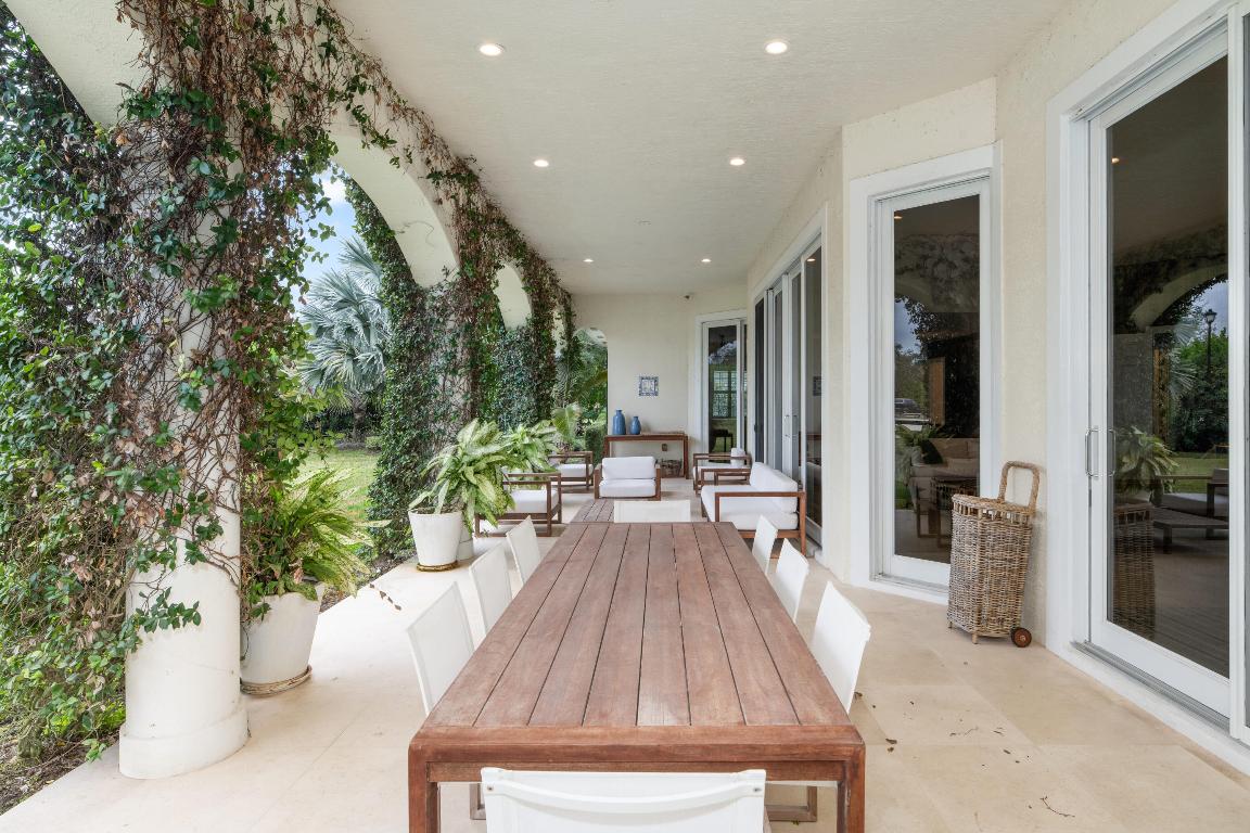 SADDLE CLUB OF WELLINGTON - Residential