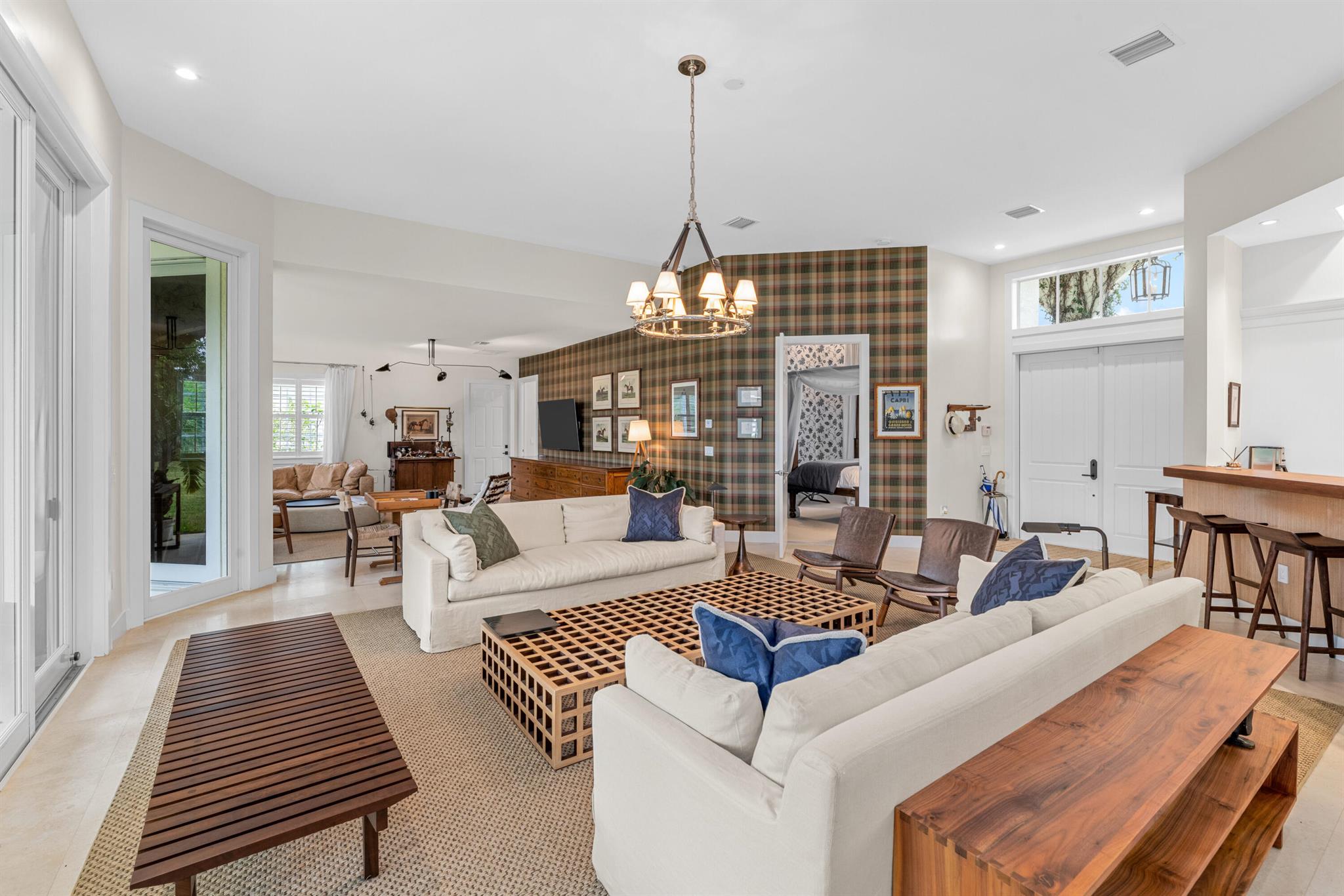 SADDLE CLUB OF WELLINGTON - Residential