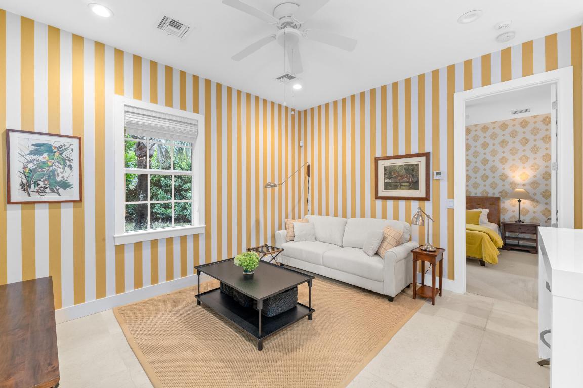 SADDLE CLUB OF WELLINGTON - Residential