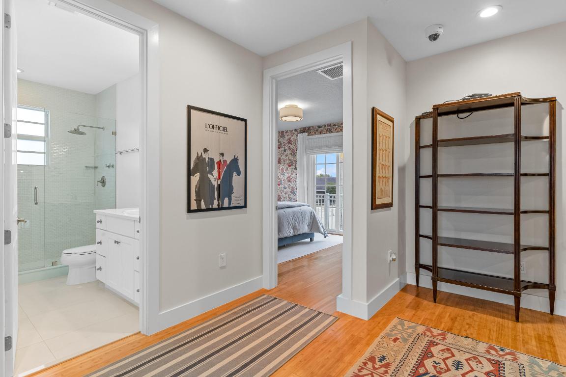 SADDLE CLUB OF WELLINGTON - Residential