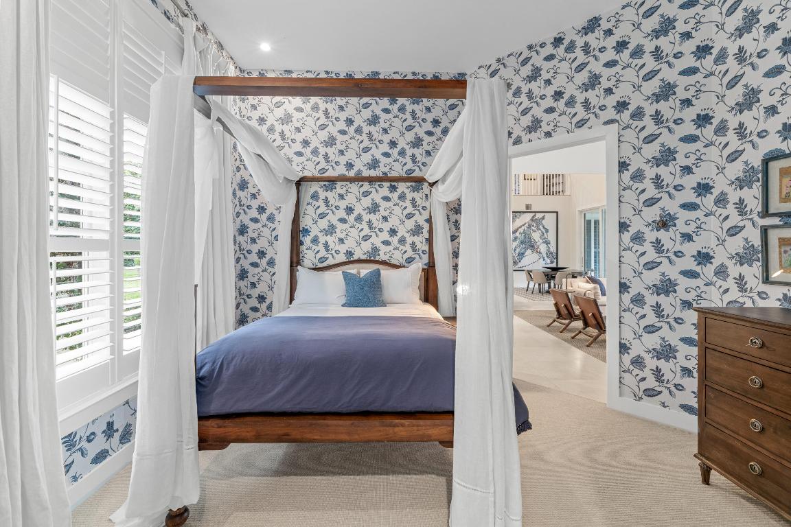 SADDLE CLUB OF WELLINGTON - Residential