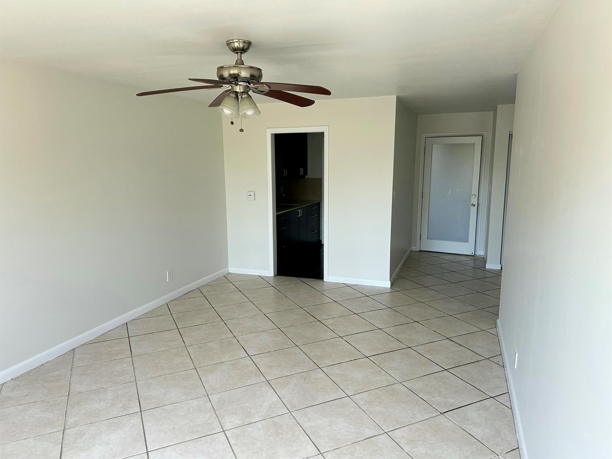 1480 E Sample Road 207