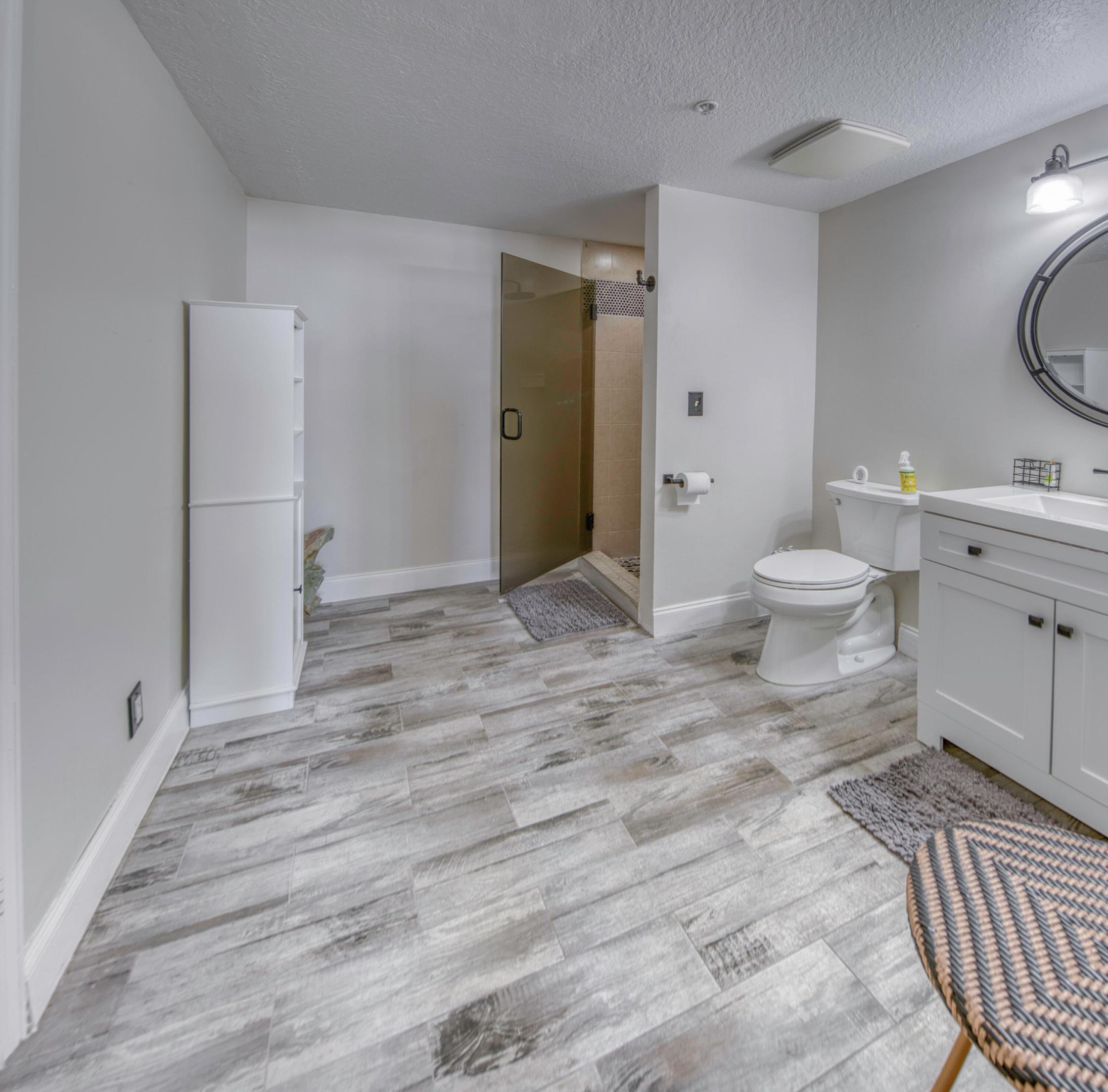 LUCERNE CONDO - Residential Lease