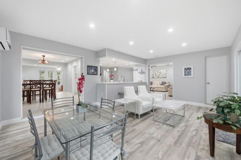 Tiny photo for 8386 Shadow Wood Boulevard, Coral Springs, FL 33071 (MLS # B26036754)