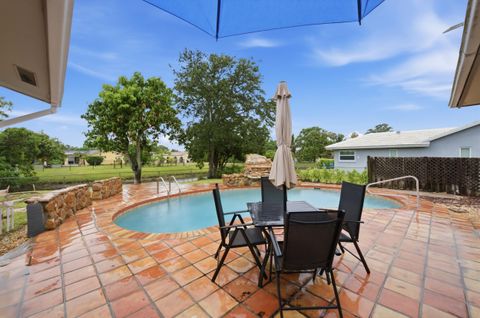 Tiny photo for 8386 Shadow Wood Boulevard, Coral Springs, FL 33071 (MLS # B26036754)