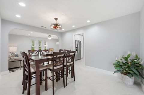 Tiny photo for 8386 Shadow Wood Boulevard, Coral Springs, FL 33071 (MLS # B26036754)