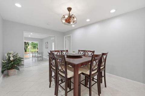 Tiny photo for 8386 Shadow Wood Boulevard, Coral Springs, FL 33071 (MLS # B26036754)
