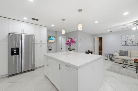 Tiny photo for 8386 Shadow Wood Boulevard, Coral Springs, FL 33071 (MLS # B26036754)