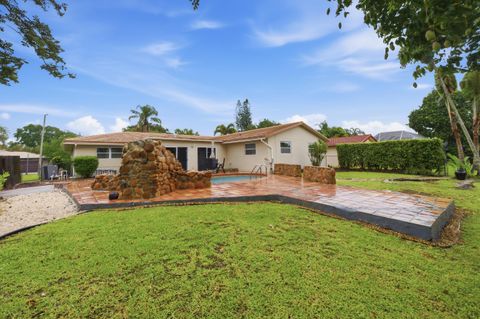 Tiny photo for 8386 Shadow Wood Boulevard, Coral Springs, FL 33071 (MLS # B26036754)