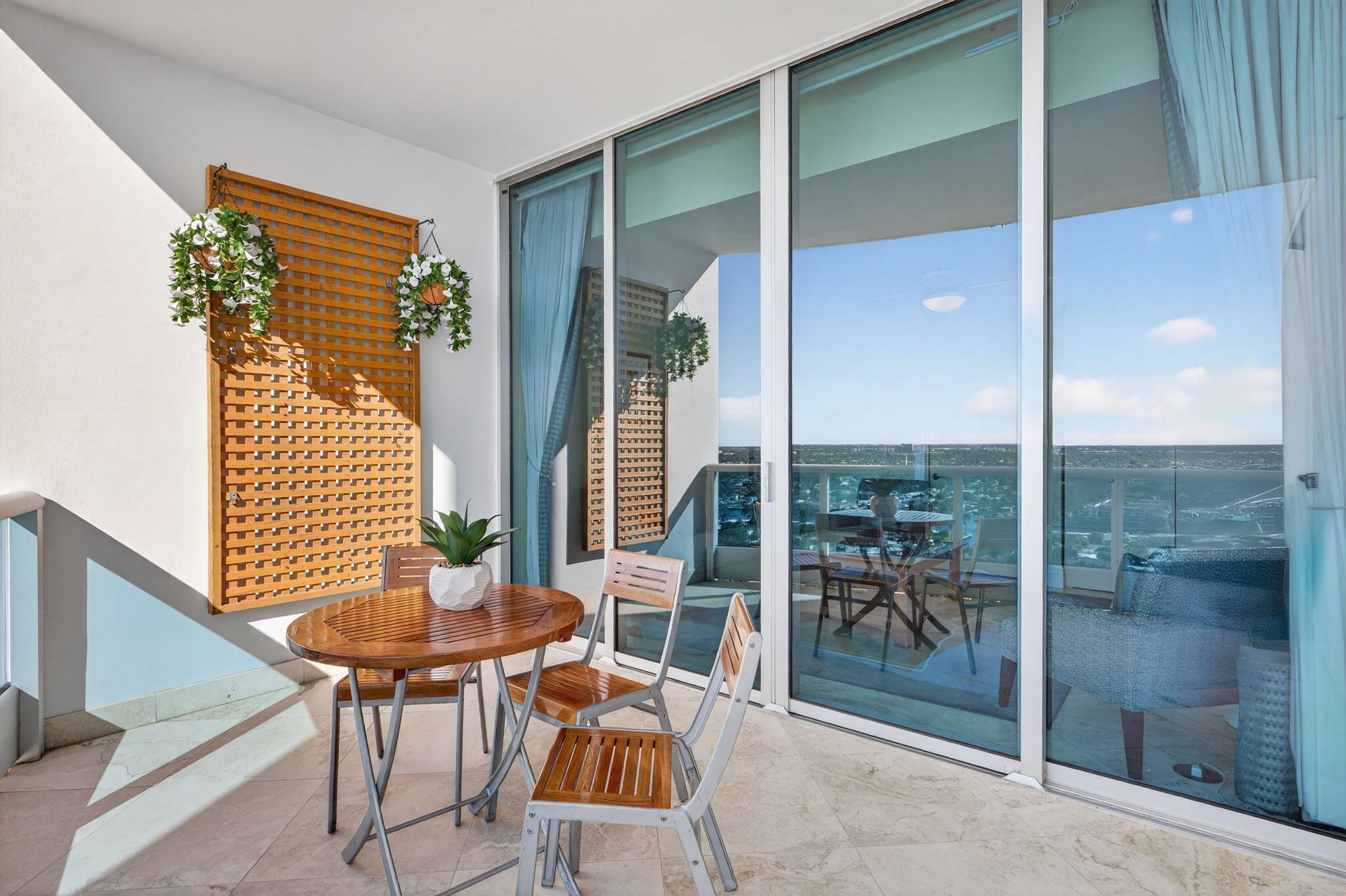 AQUAZUL CONDO - Residential Lease