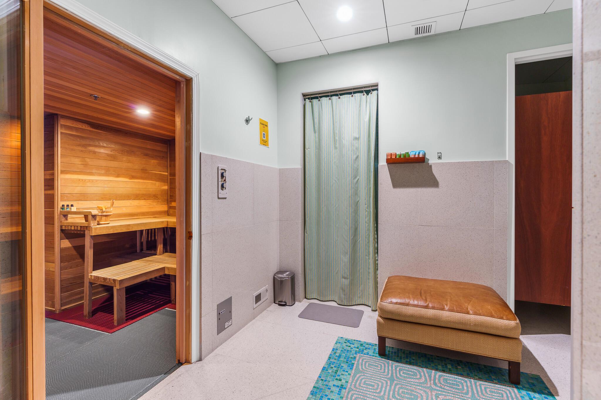 AQUAZUL CONDO - Residential Lease