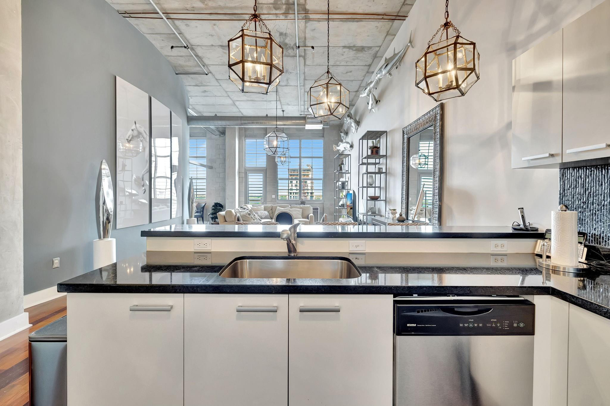 411 NW 1st Avenue 704