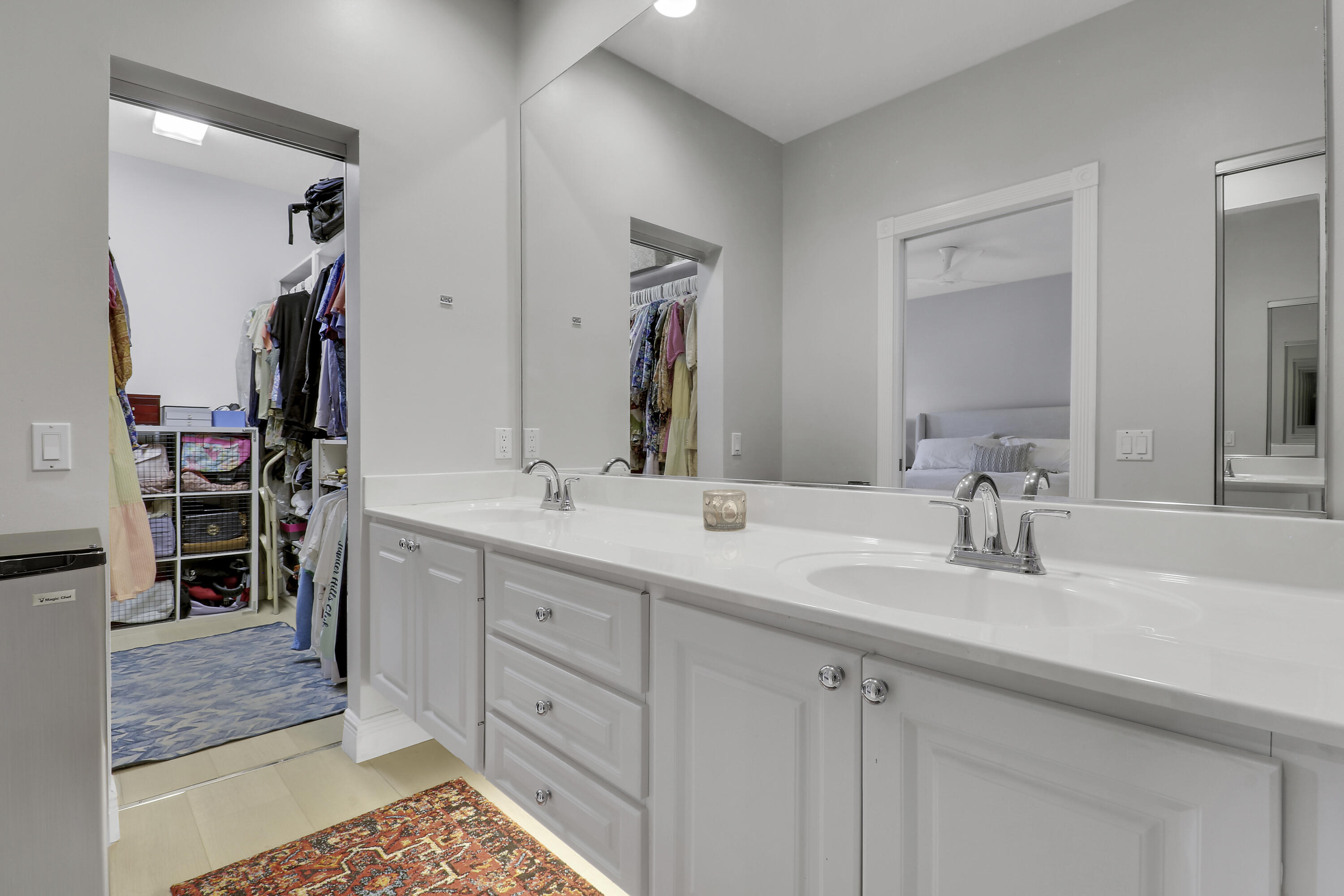 TEQUESTA OAKS - Residential