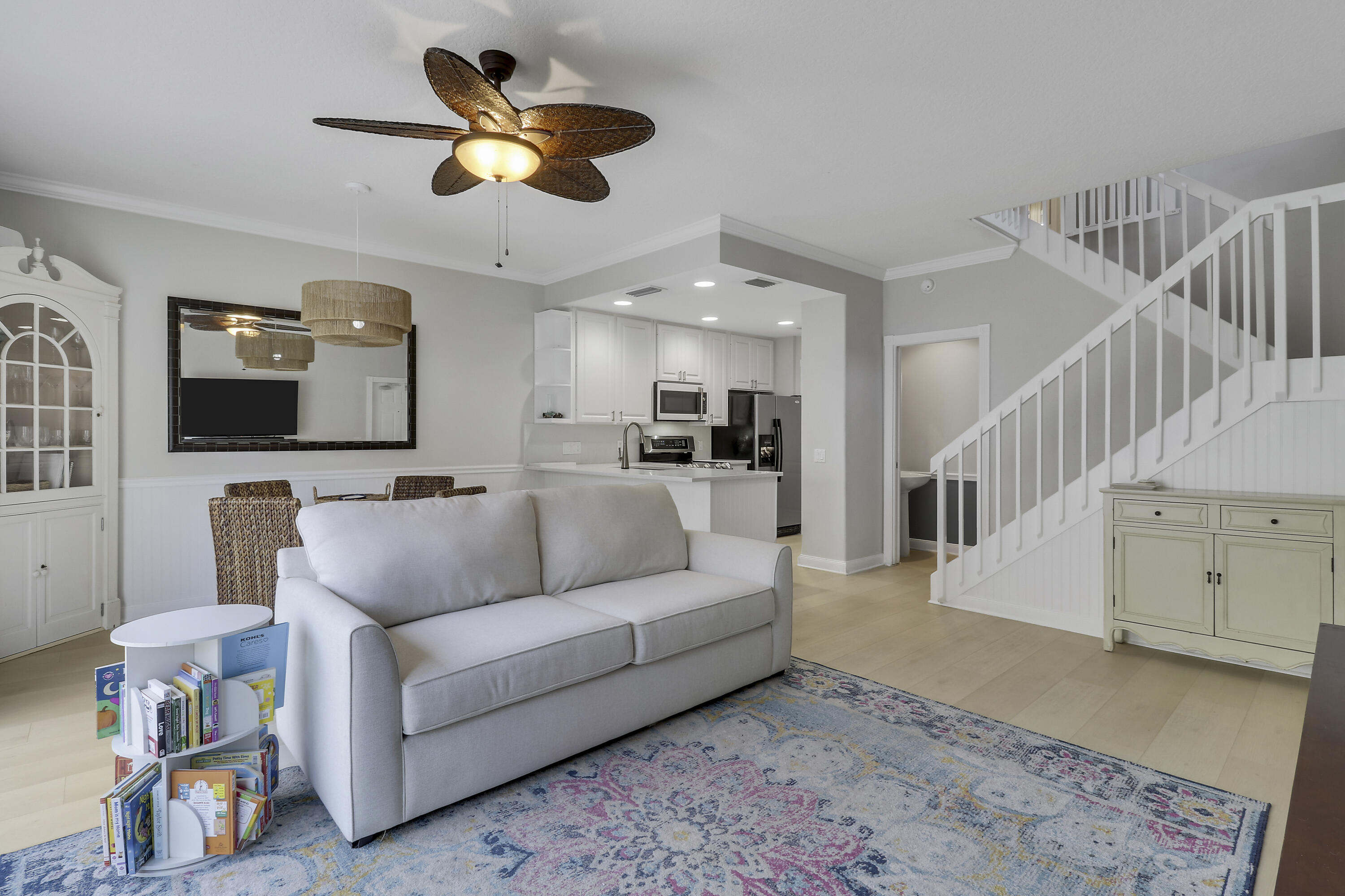 TEQUESTA OAKS - Residential