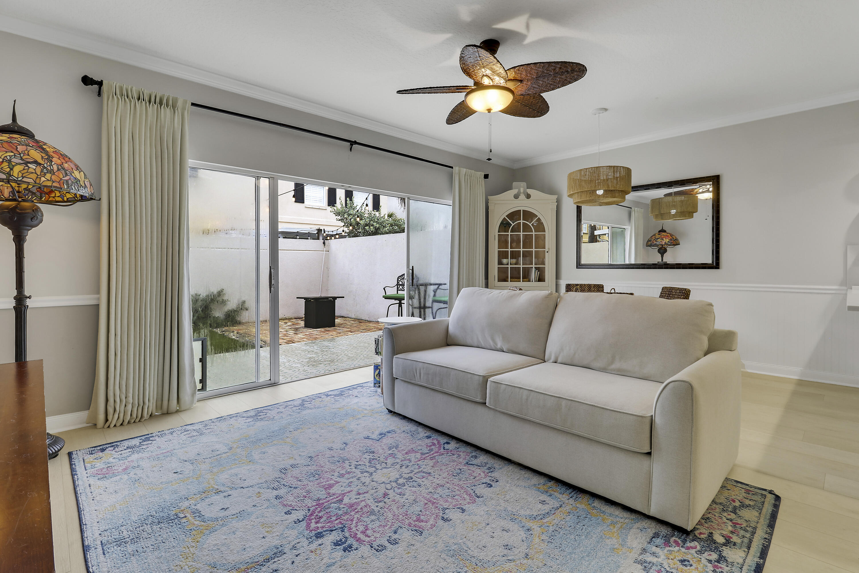 TEQUESTA OAKS - Residential
