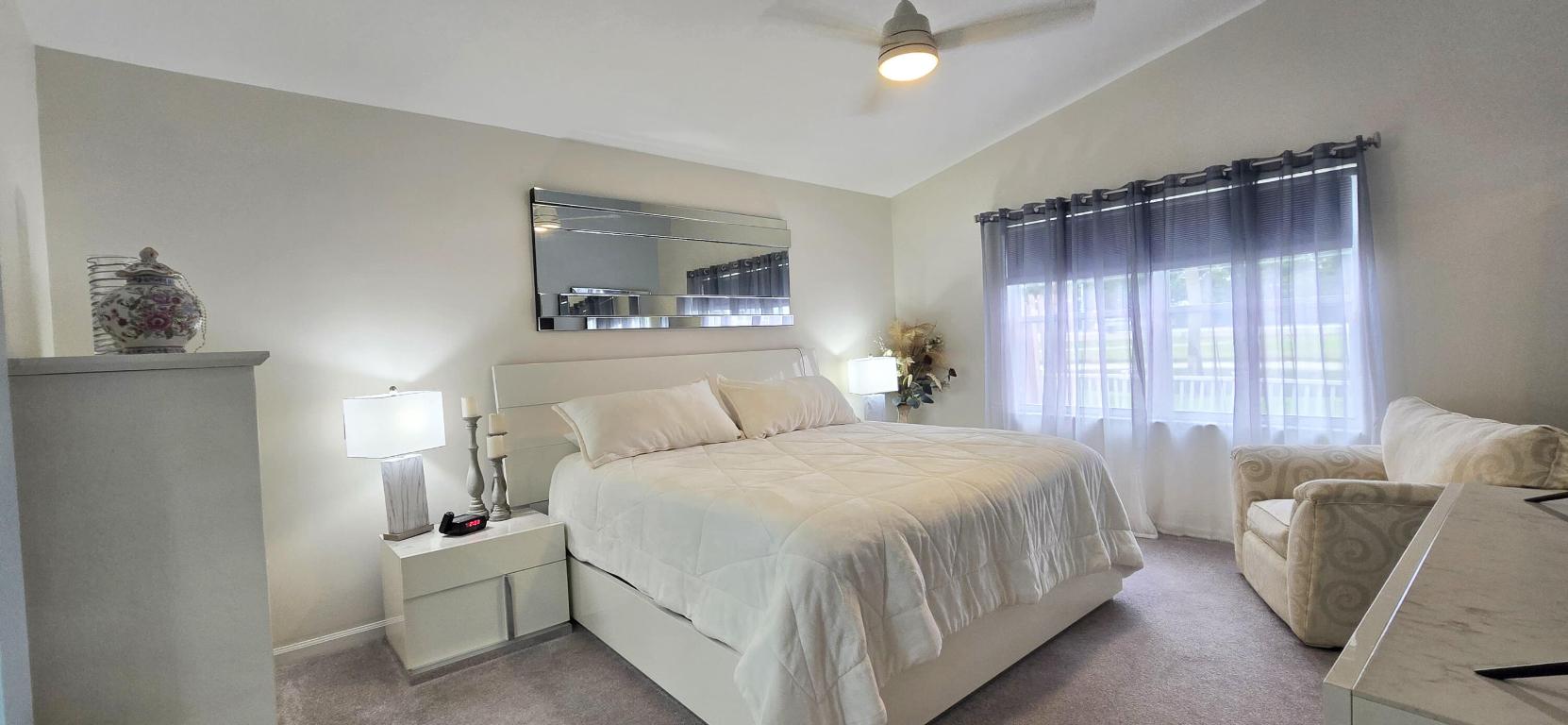 LAKERIDGE GREENS AT PIPERS GLEN - Residential