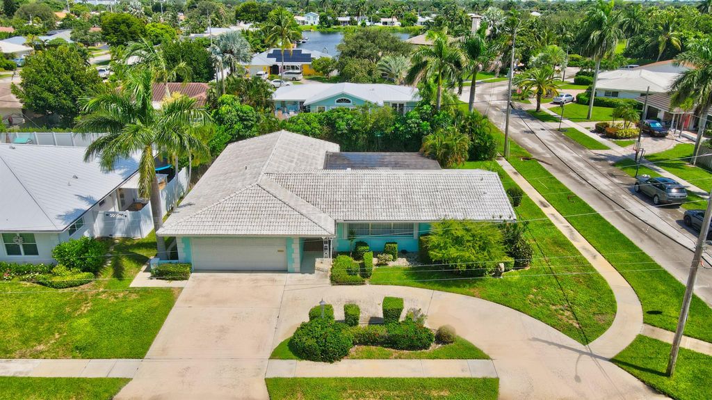 Photo of 1149 SW 11th Street, Boca Raton, FL 33486 (MLS # R11111690)