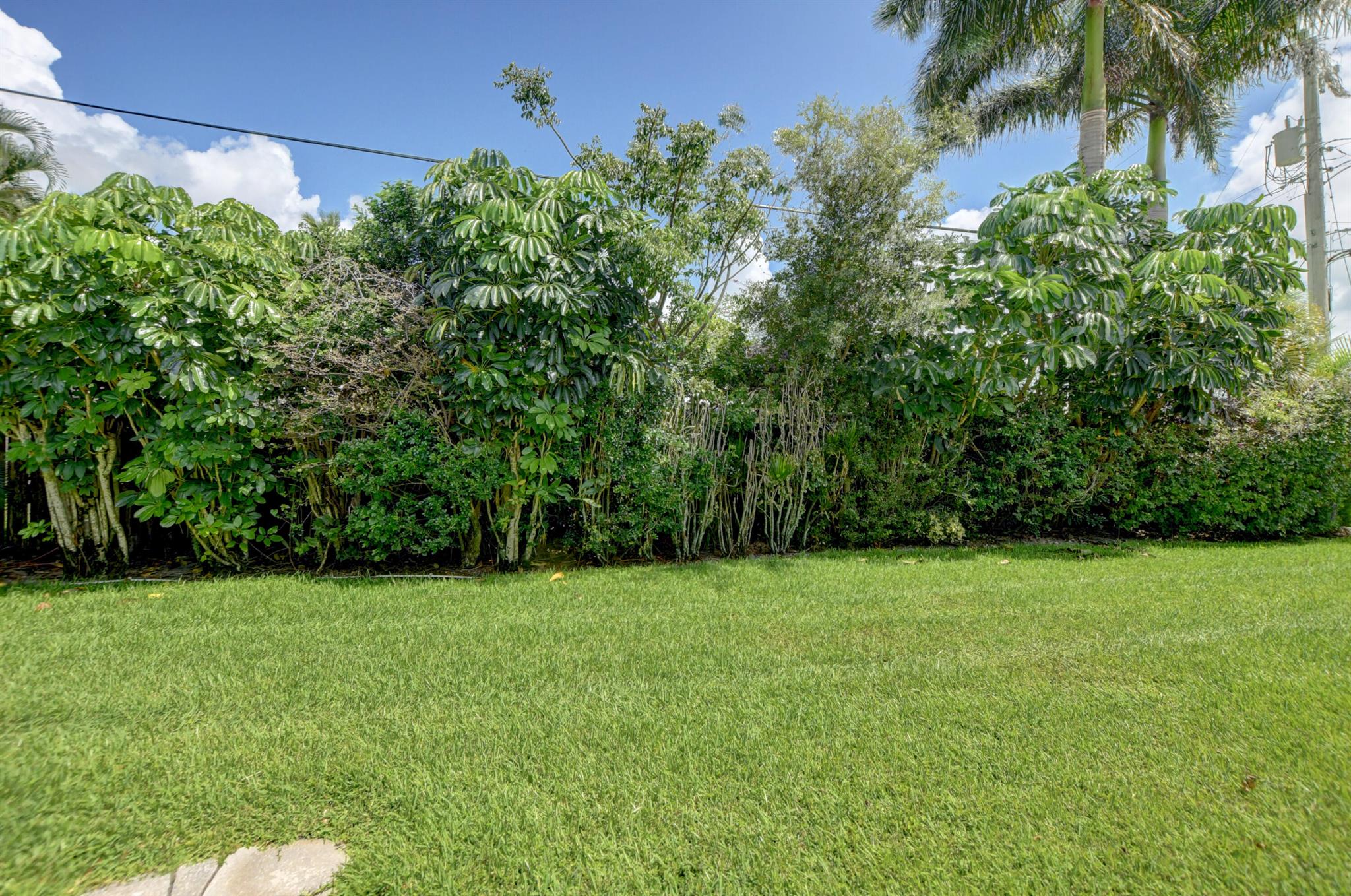 1149 SW 11th Street
