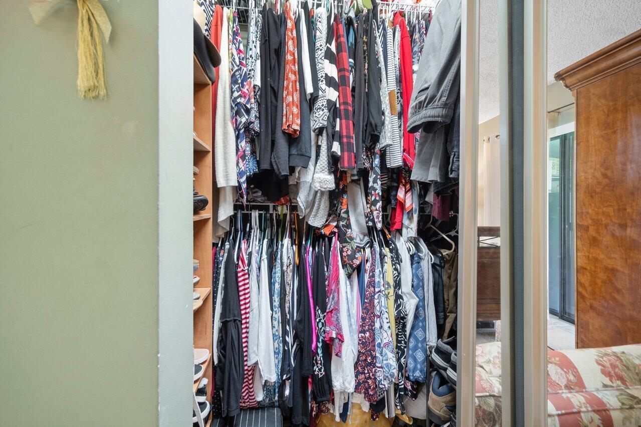 BRIGHTON LAKES - Residential