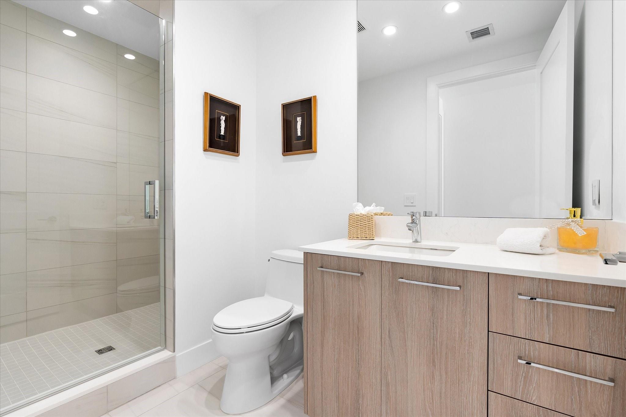 SELENE - Residential Lease