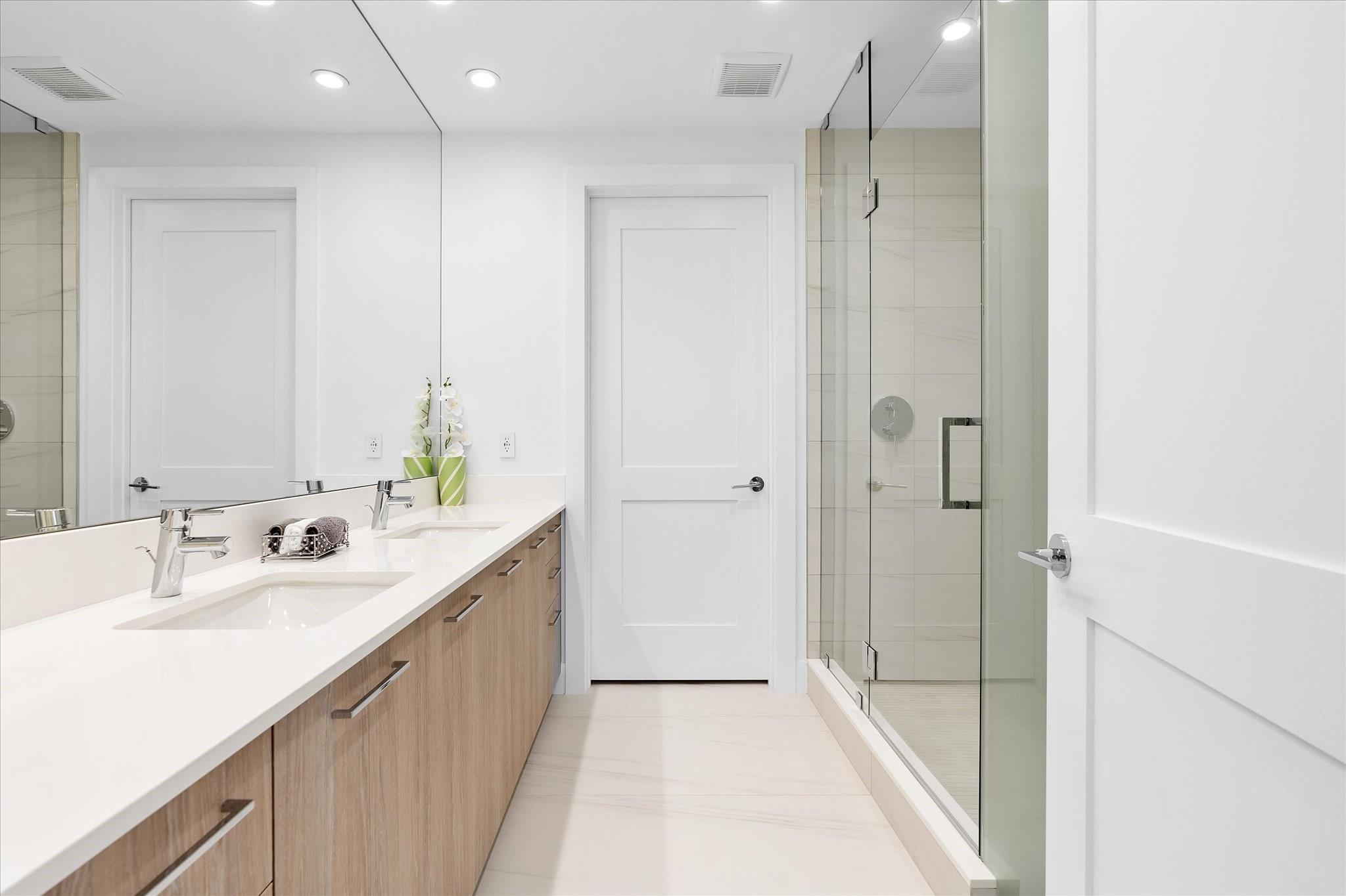 SELENE - Residential Lease