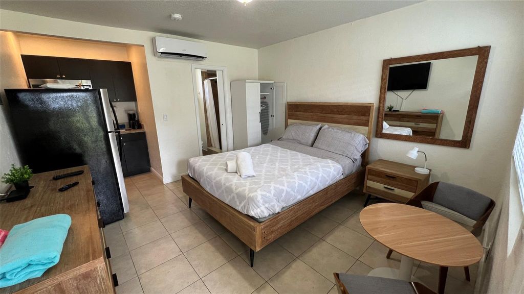 Photo of 1601 S Federal Highway #8, Lake Worth Beach, FL 33460 (MLS # F10509603)