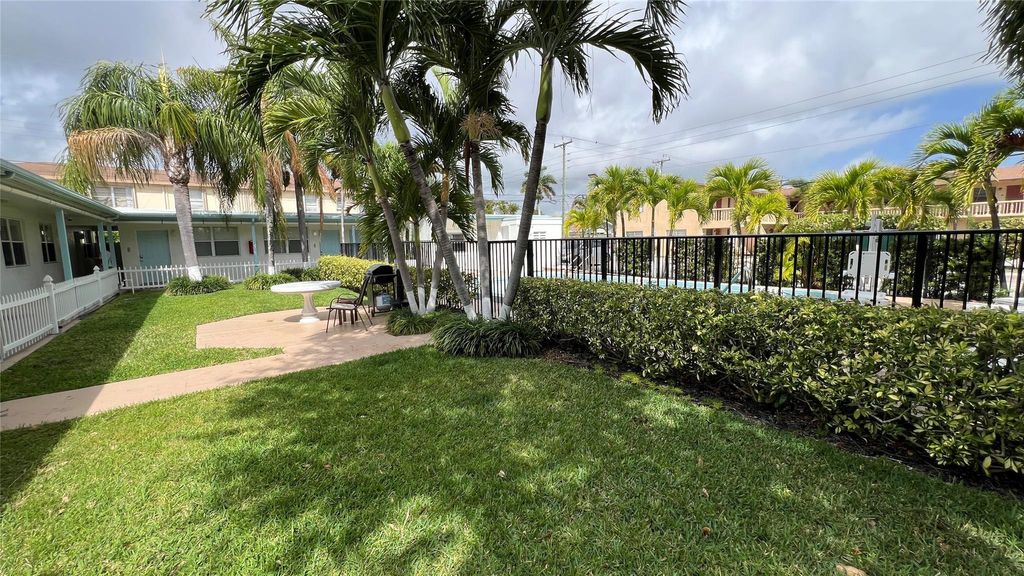 Photo of 1601 S Federal Highway #8, Lake Worth Beach, FL 33460 (MLS # F10509603)