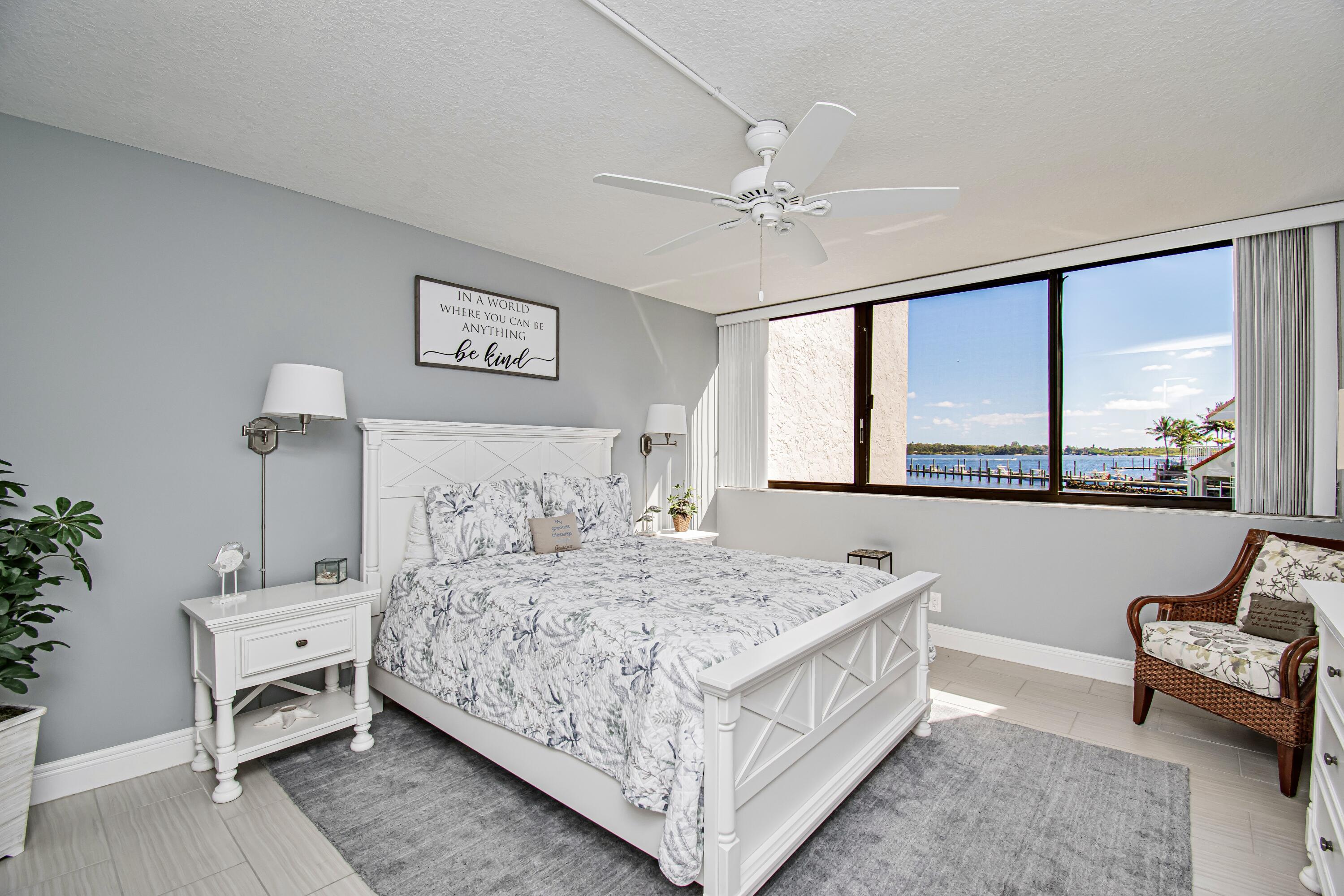 LAKESHORE COLONY I CONDO - Residential