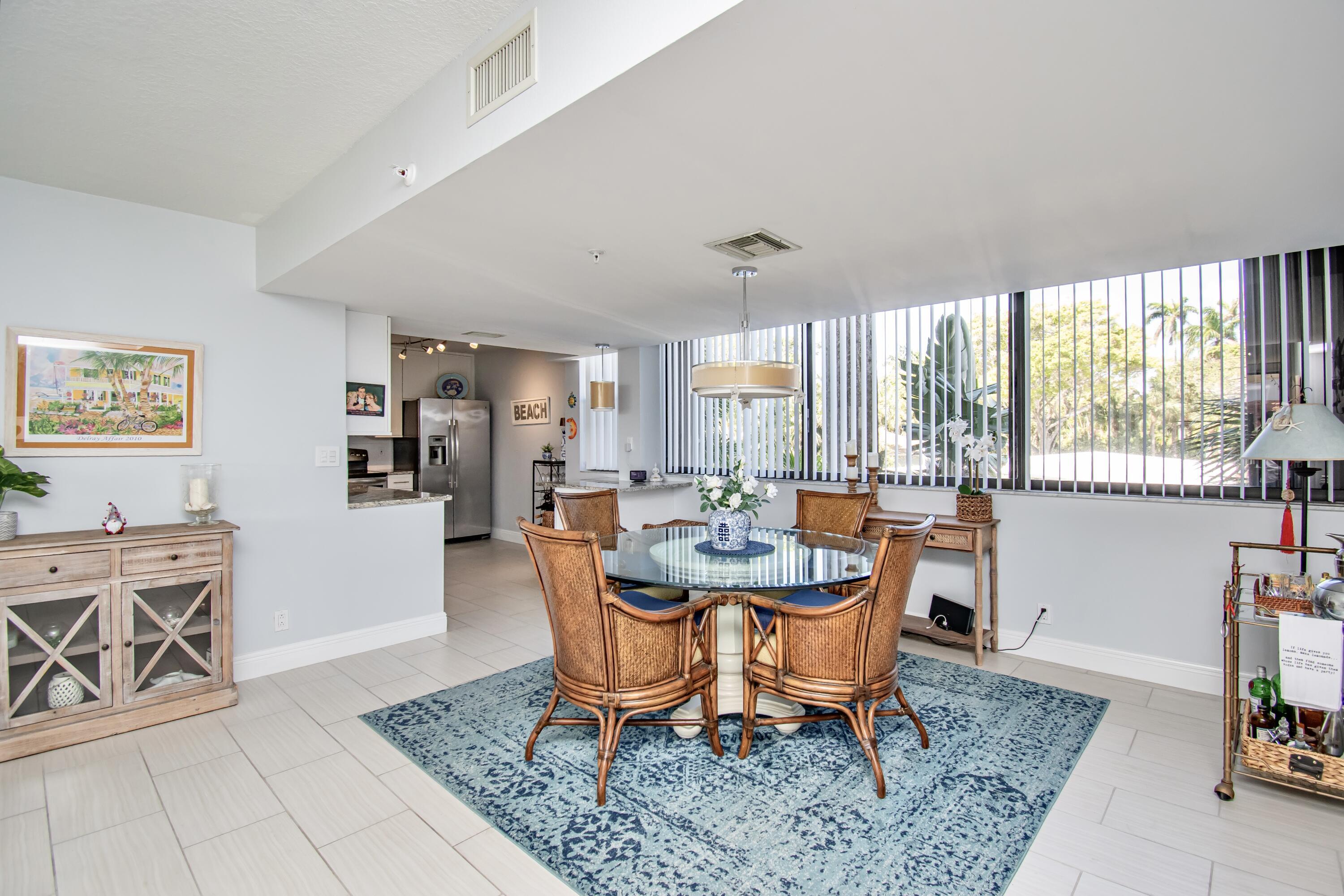 LAKESHORE COLONY I CONDO - Residential