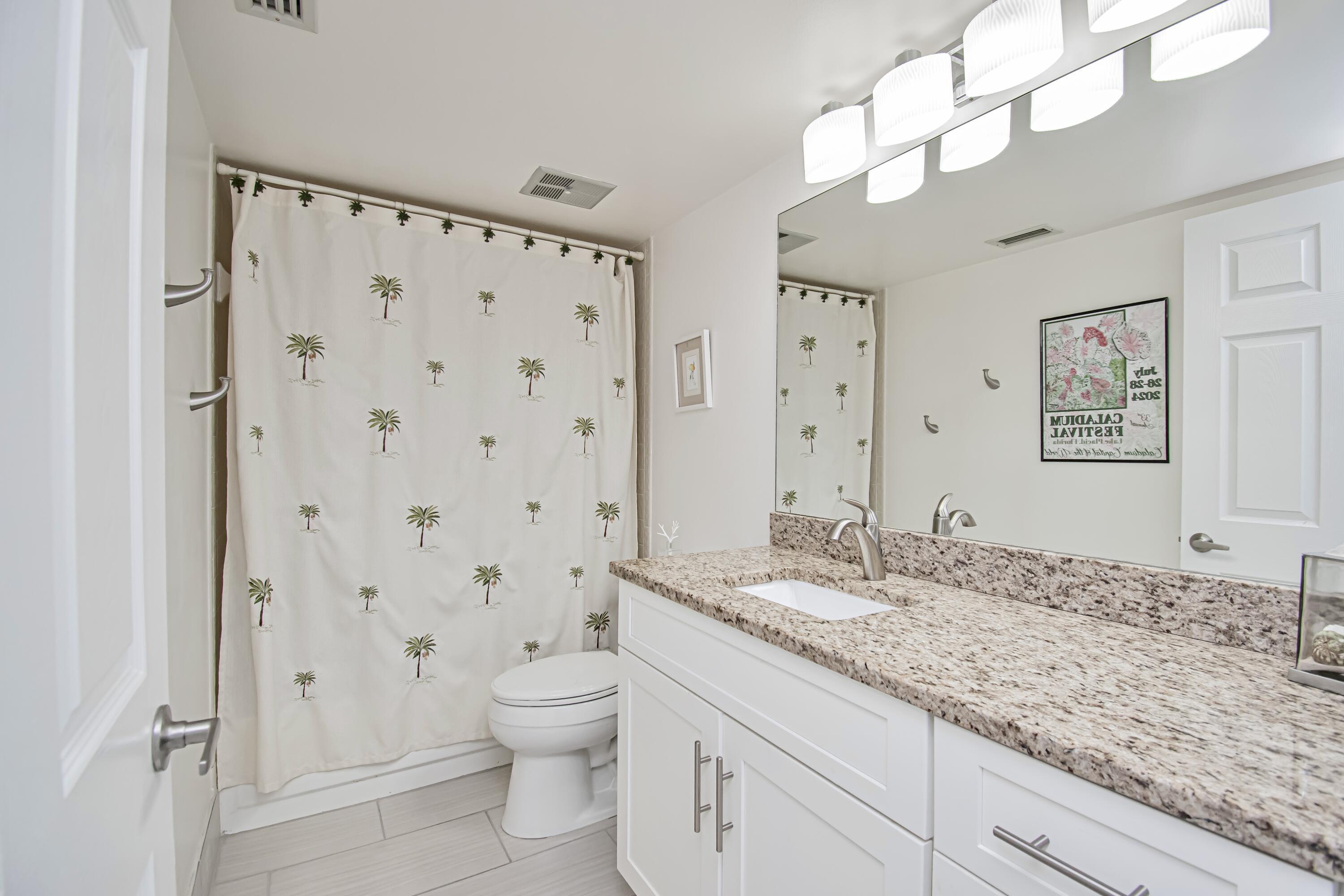 LAKESHORE COLONY I CONDO - Residential