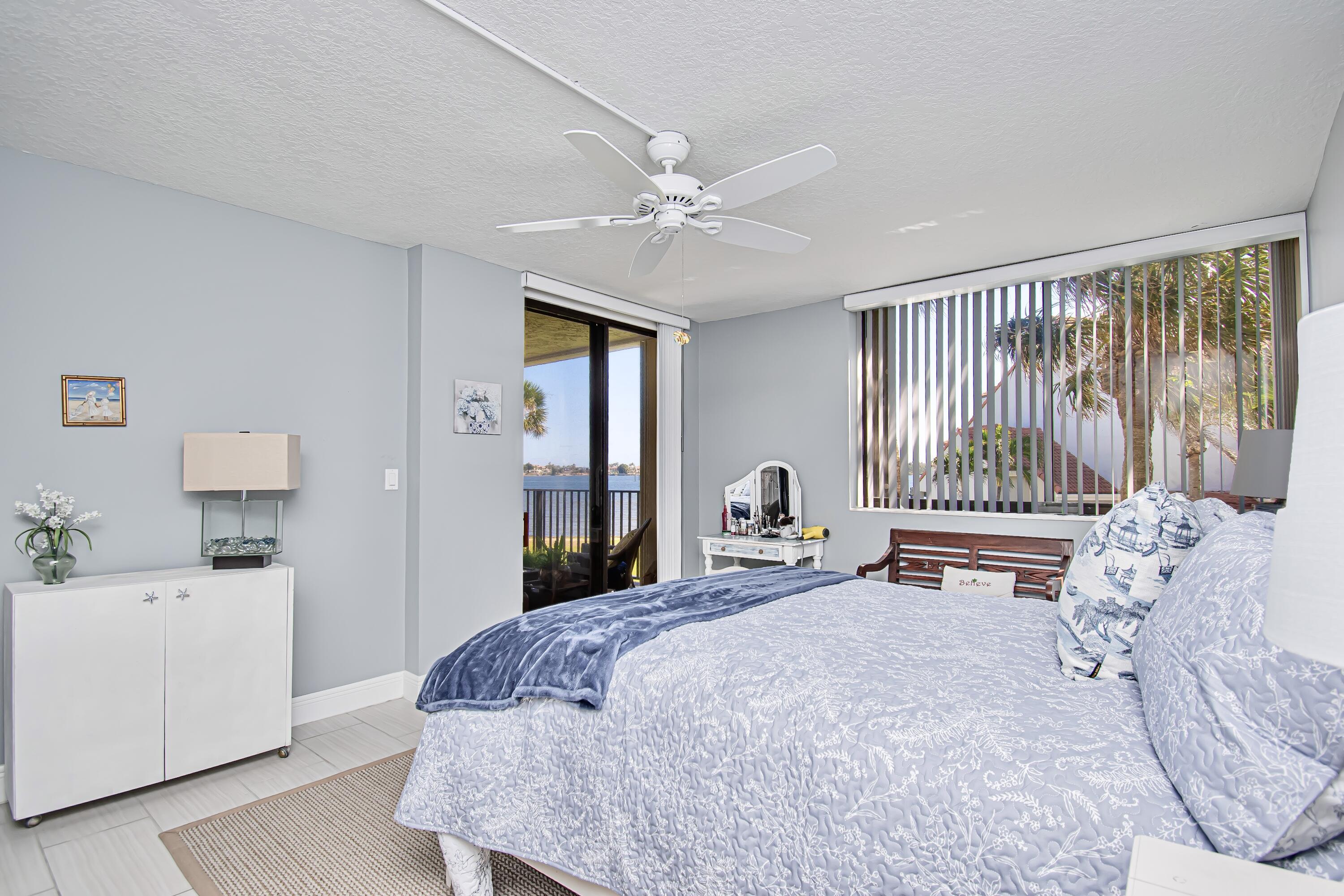 LAKESHORE COLONY I CONDO - Residential