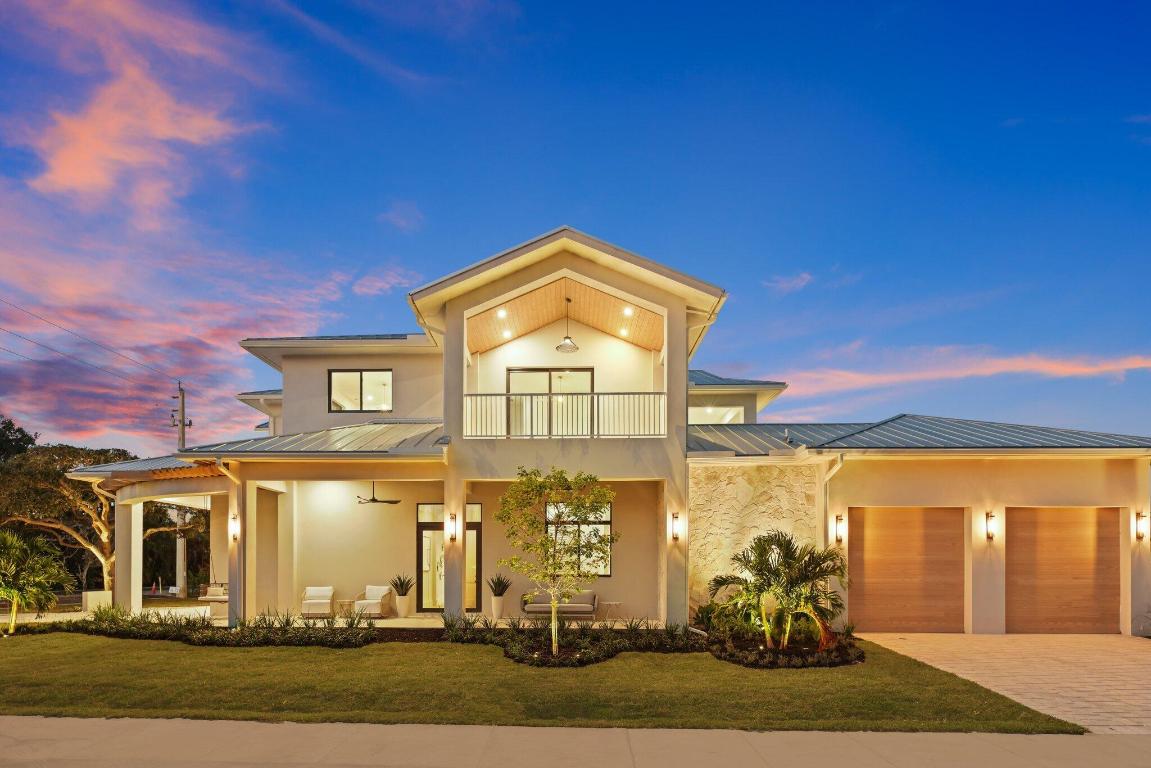 1701 N Swinton Avenue