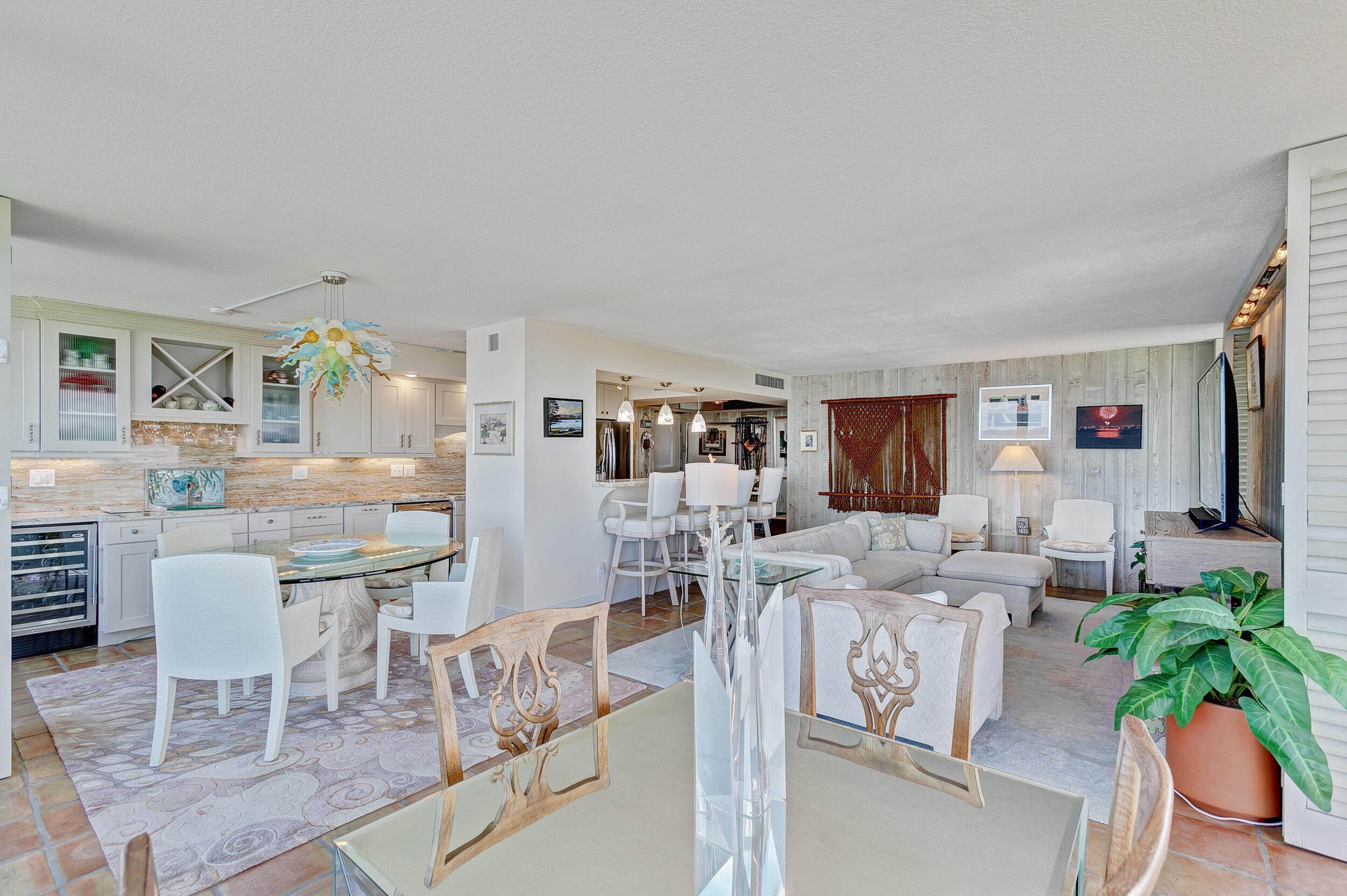 WATER GLADES CONDO - Residential Lease