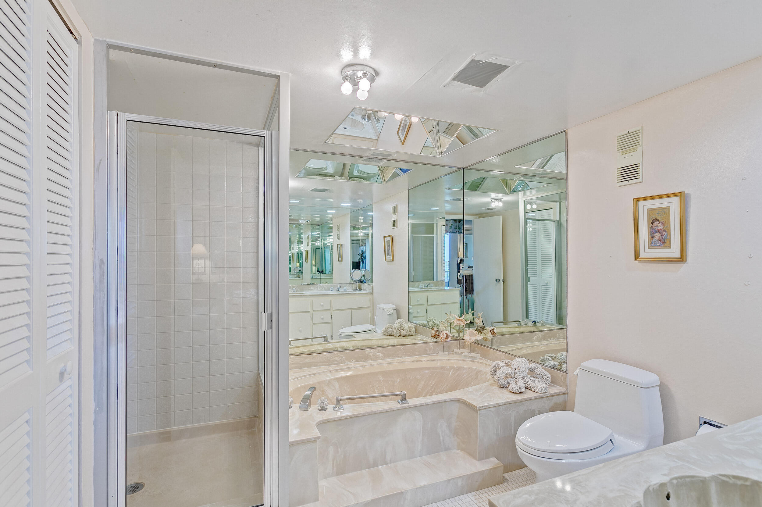 WATER GLADES CONDO - Residential Lease
