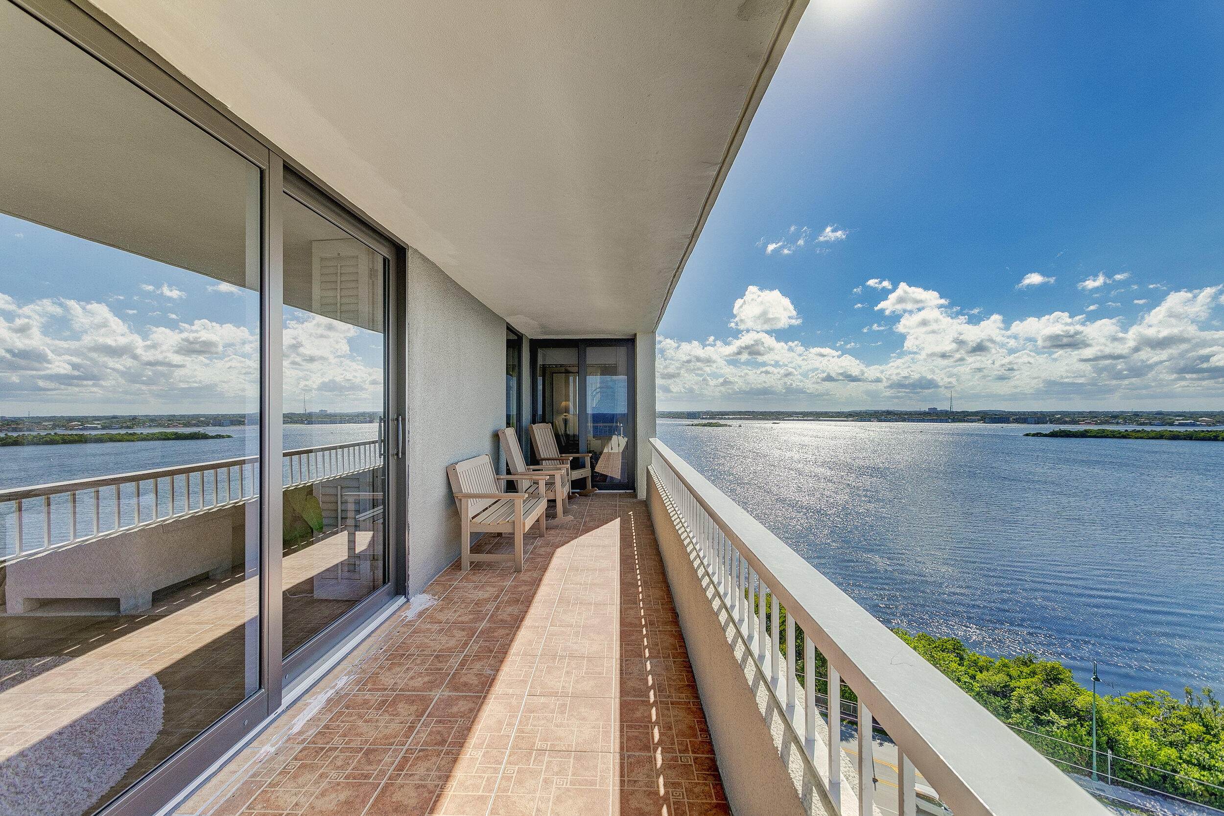 WATER GLADES CONDO - Residential Lease