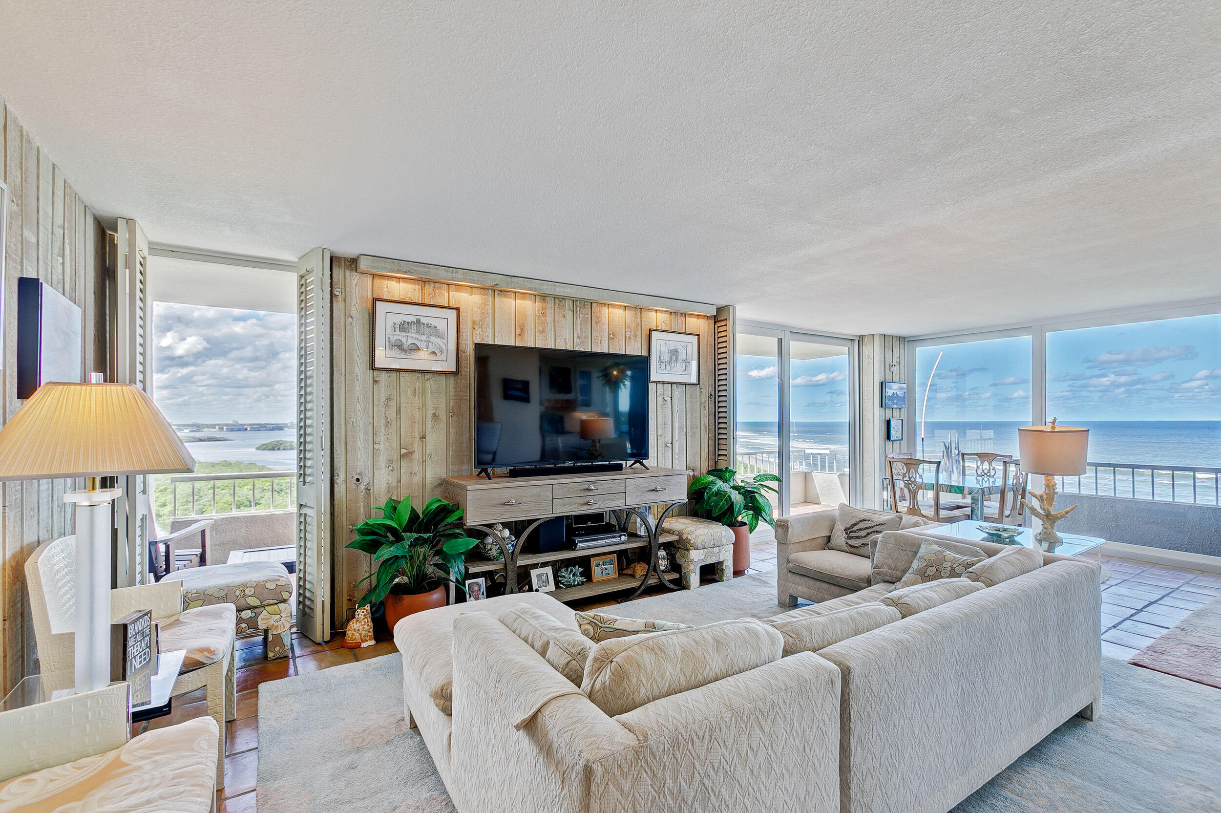WATER GLADES CONDO - Residential Lease