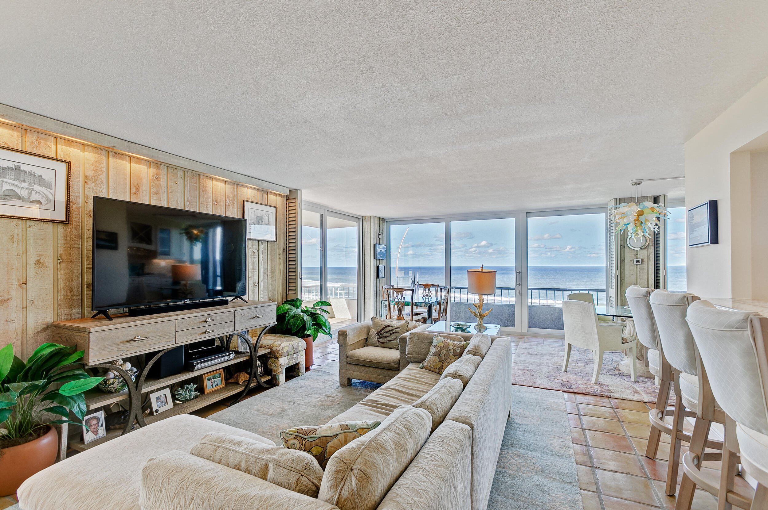 WATER GLADES CONDO - Residential Lease