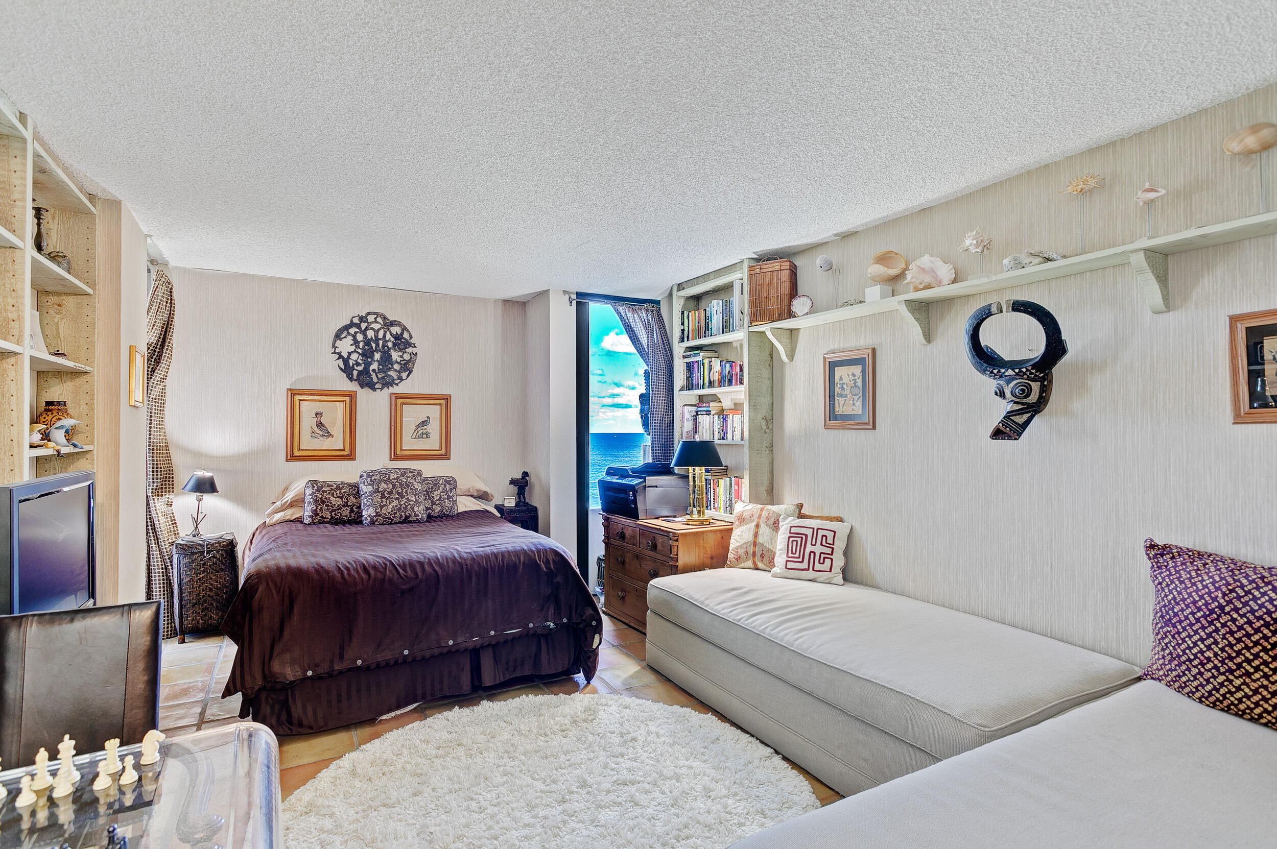 WATER GLADES CONDO - Residential Lease