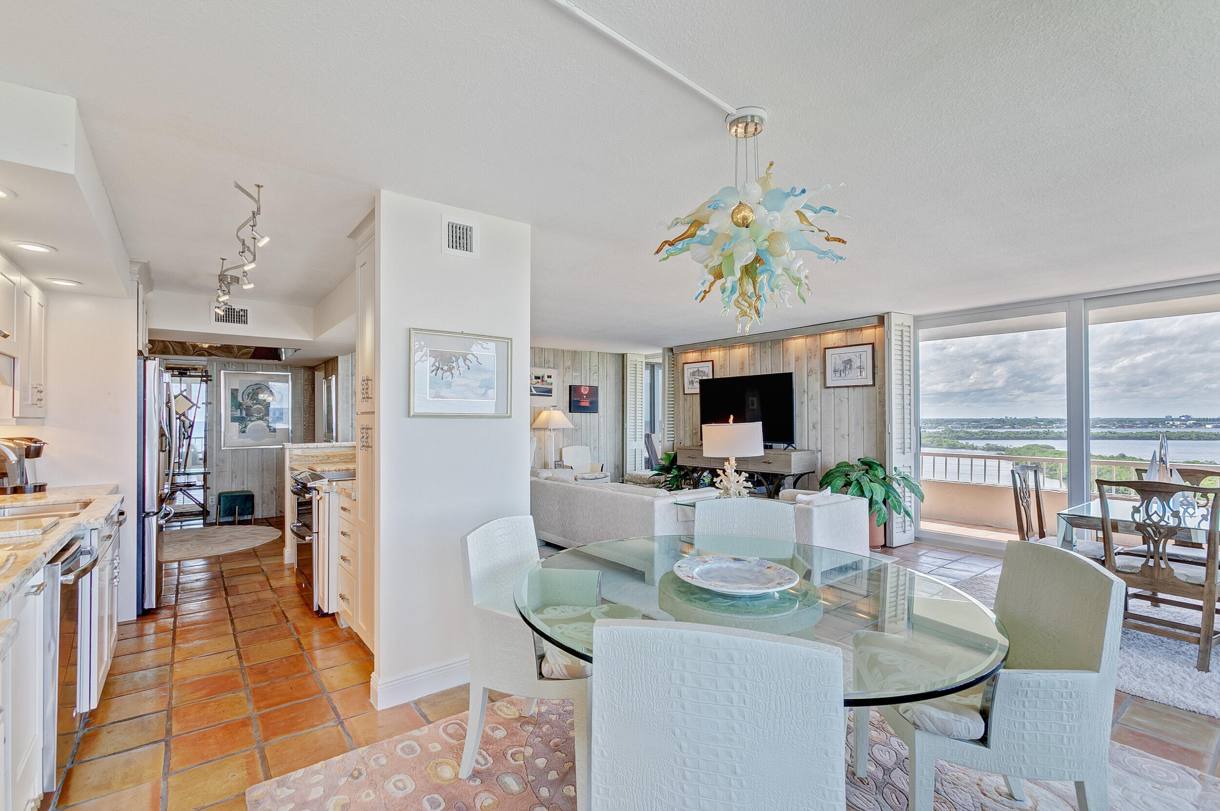 WATER GLADES CONDO - Residential Lease